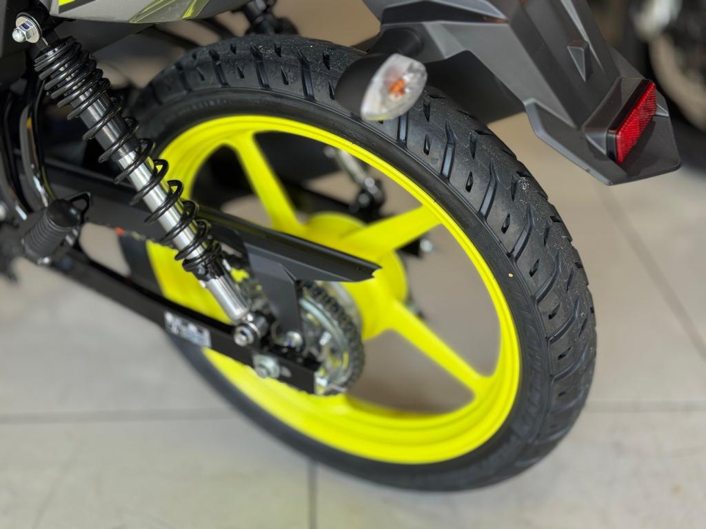 YAMAHA Factor 150 - Foto