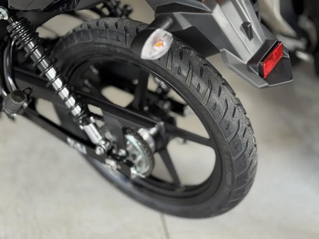 YAMAHA Factor 150 - Foto