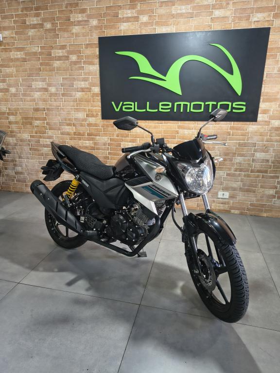 YAMAHA Fazer YS 150 - Foto