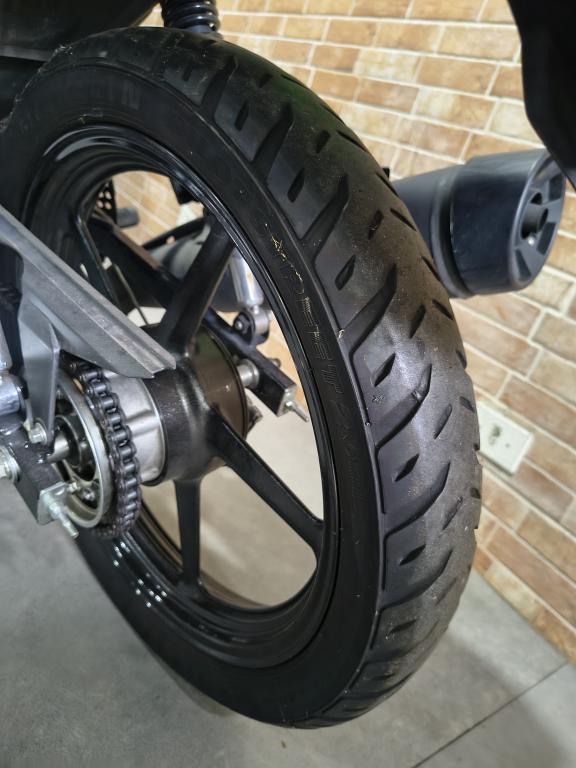 YAMAHA Fazer YS 150 - Foto