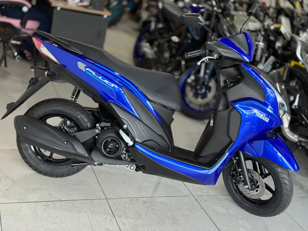 YAMAHA Fluo 125 - Foto