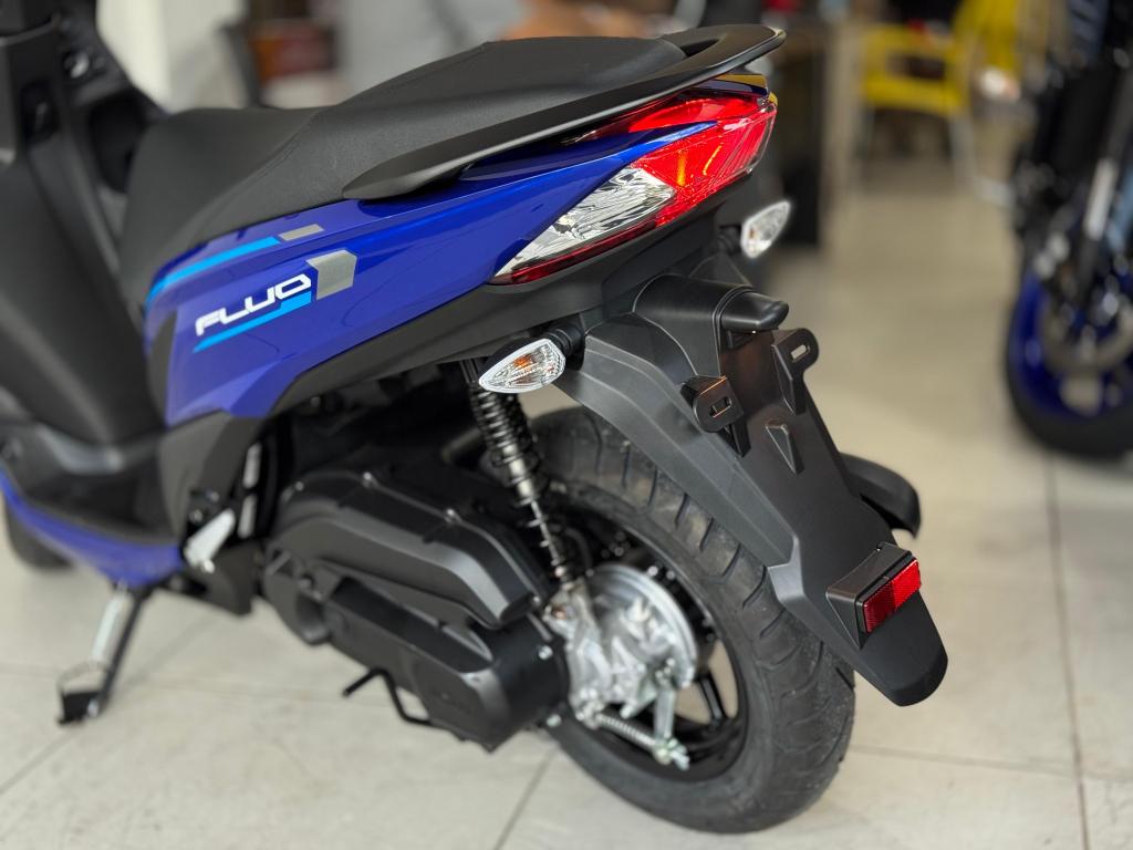 YAMAHA Fluo 125 - Foto