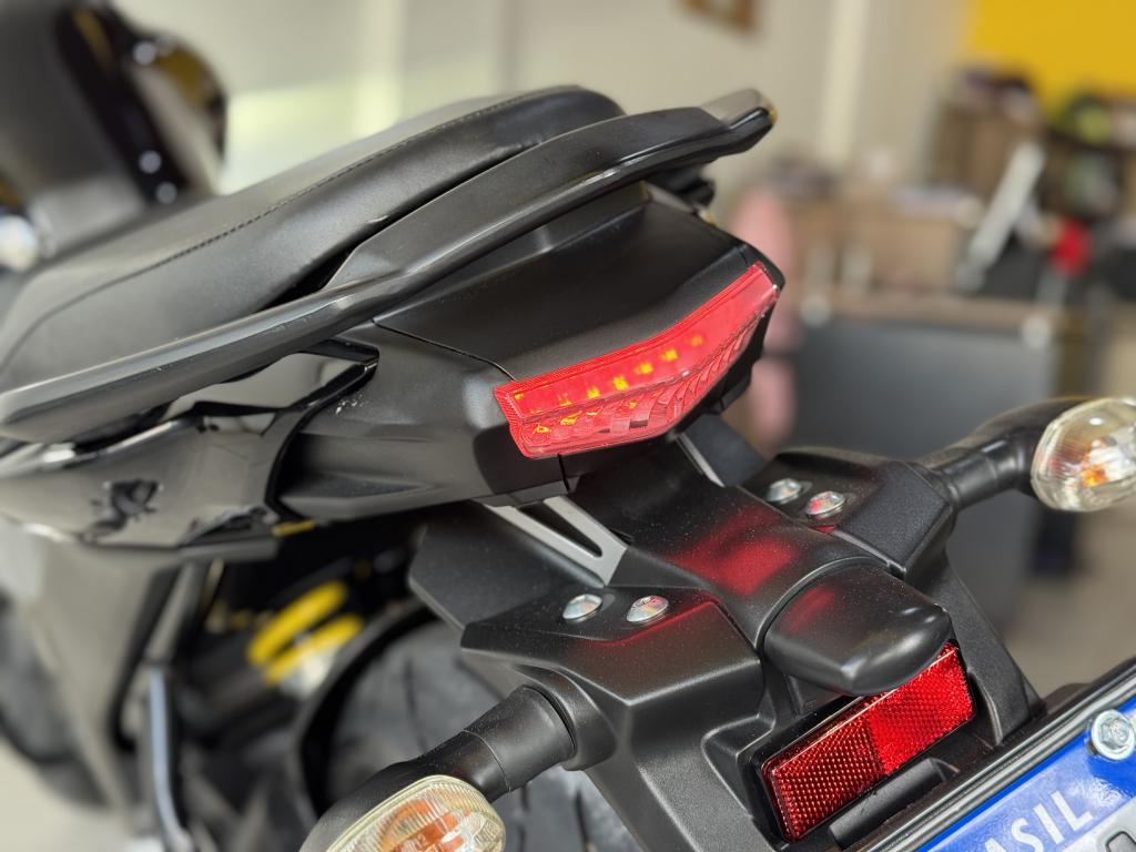 YAMAHA FZ 15 Fazer - Foto