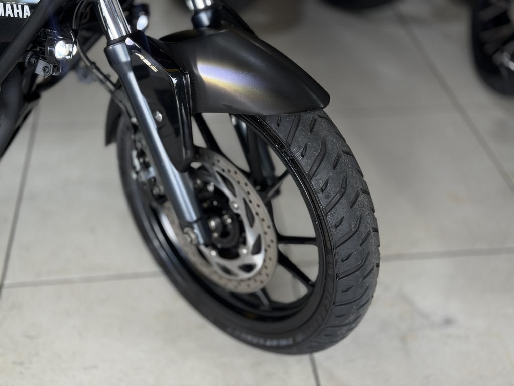 YAMAHA FZ 15 Fazer - Foto