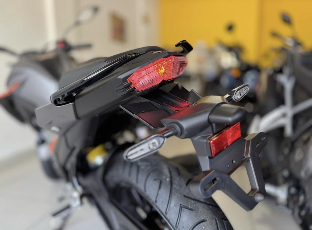 YAMAHA FZ 25 250 Fazer Flex - Foto