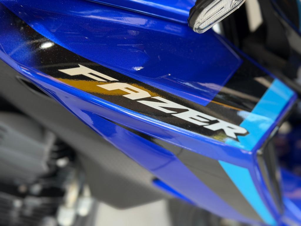YAMAHA FZ 25 250 Fazer Flex - Foto
