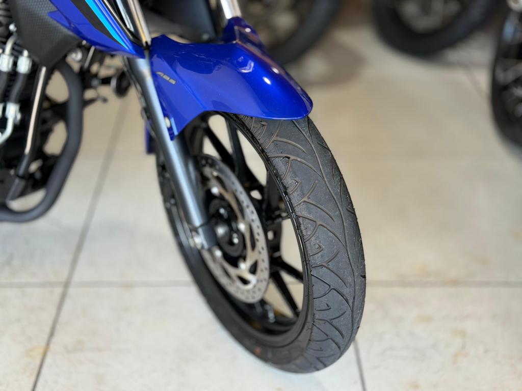 YAMAHA FZ 25 250 Fazer Flex - Foto