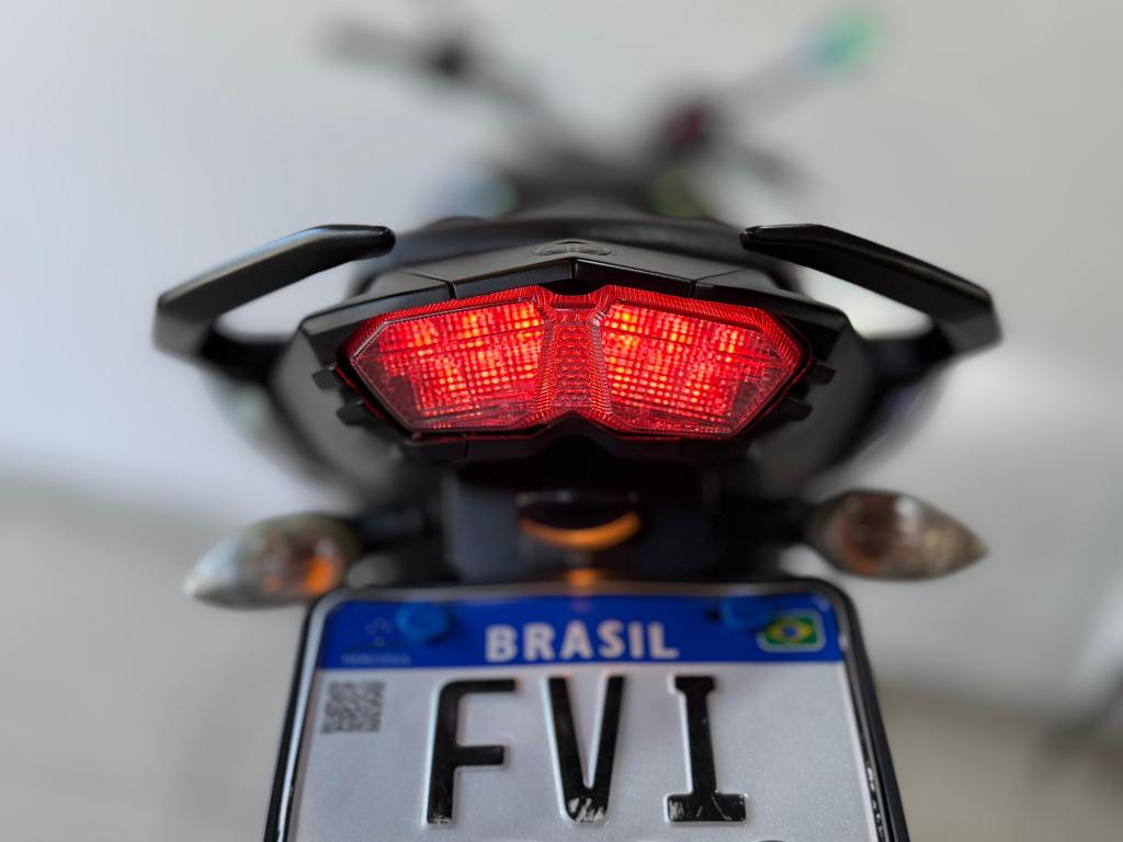 YAMAHA FZ 25 250 Fazer Flex - Foto
