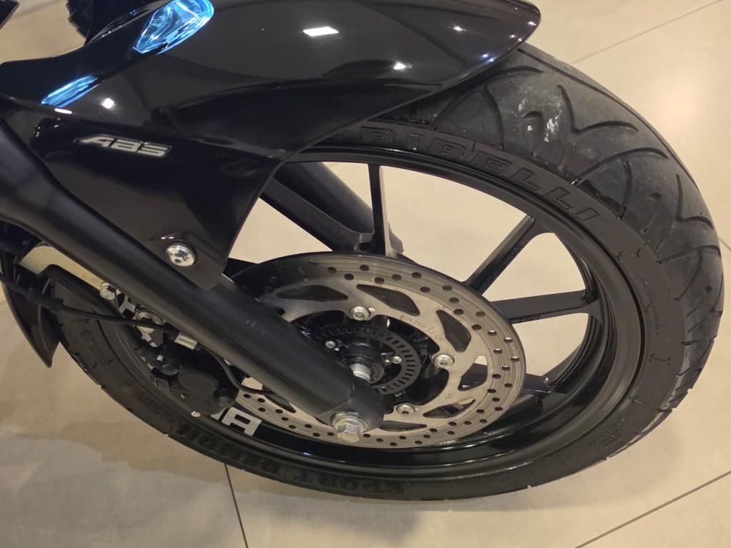 YAMAHA FZ 25 250 Fazer Flex - Foto