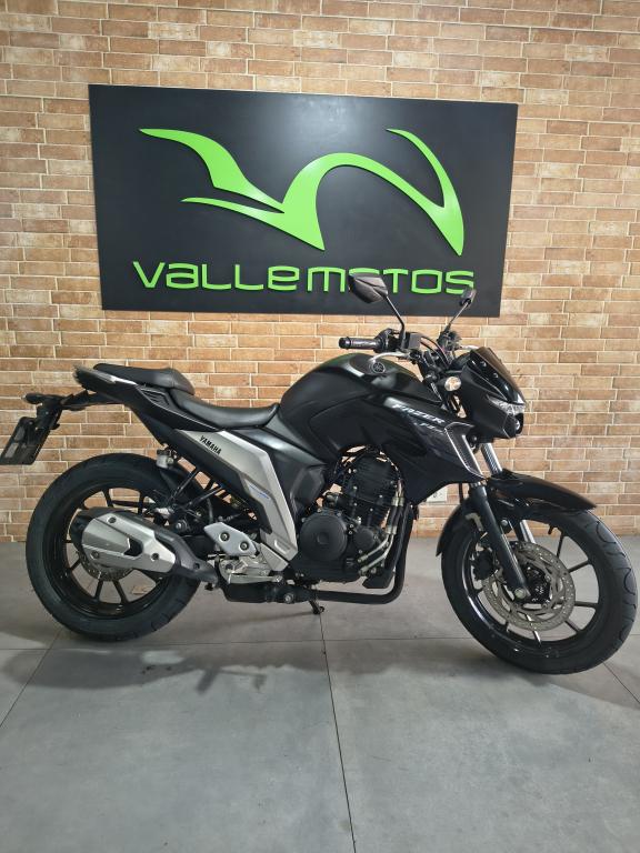 YAMAHA FZ 25 250 Fazer Flex