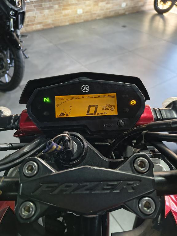 YAMAHA FZ 25 250 Fazer Flex - Foto