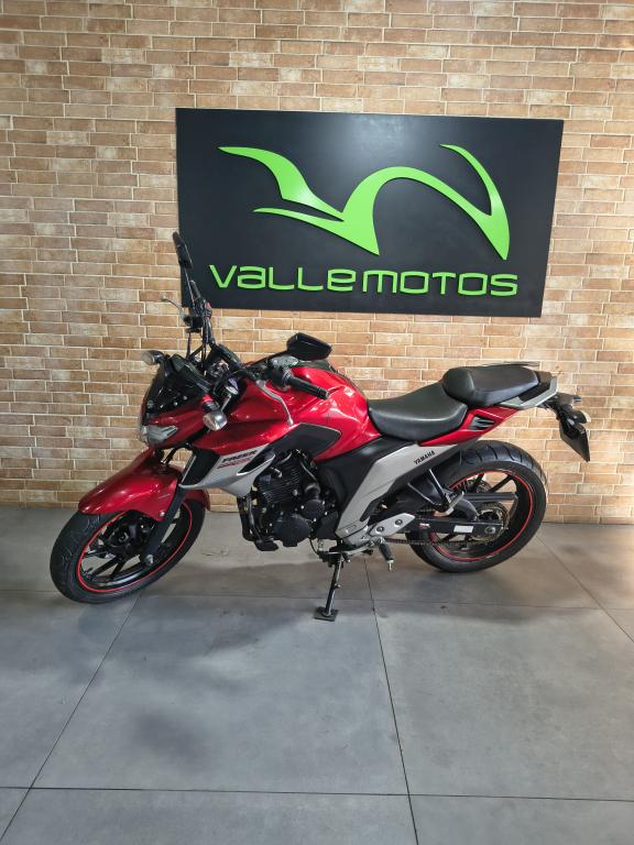 YAMAHA FZ 25 250 Fazer Flex - Foto