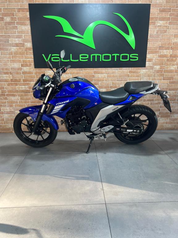 YAMAHA FZ 25 250 Fazer Flex - Foto