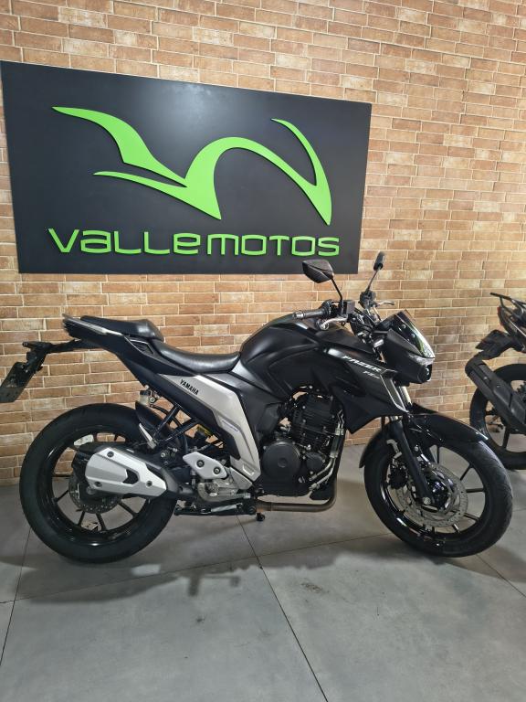 YAMAHA FZ 25 250 Fazer Flex