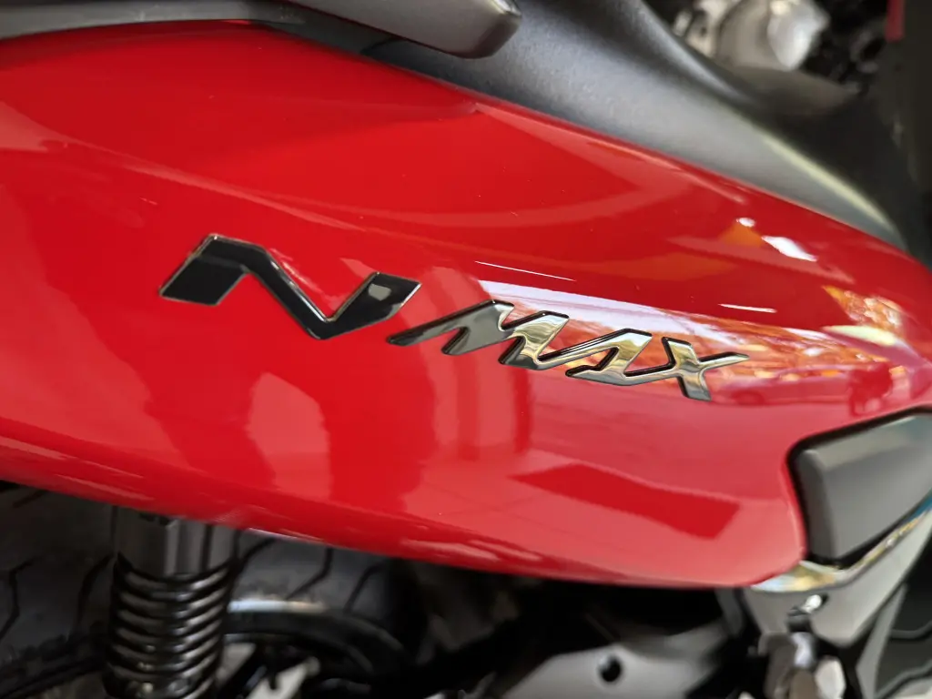 YAMAHA NMax 160 - Foto