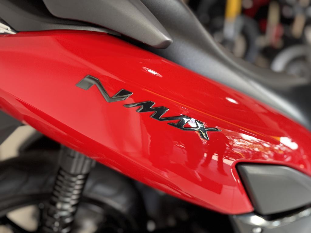 YAMAHA NMax 160 - Foto