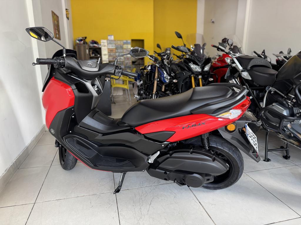 YAMAHA NMax 160 - Foto