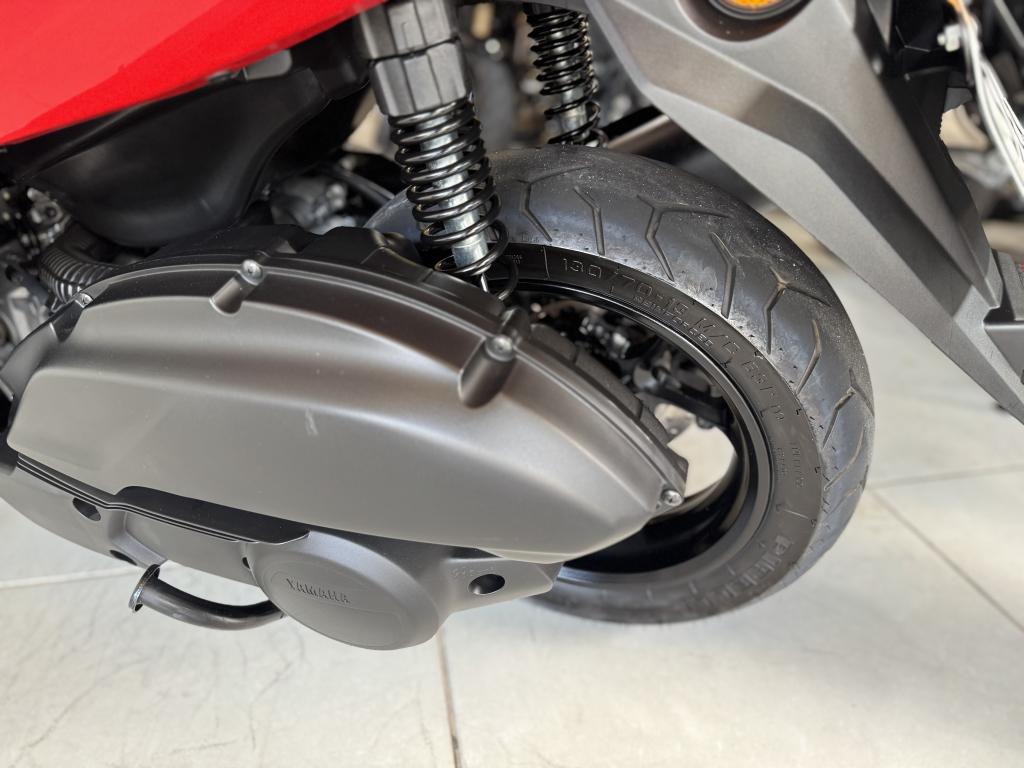 YAMAHA NMax 160 - Foto