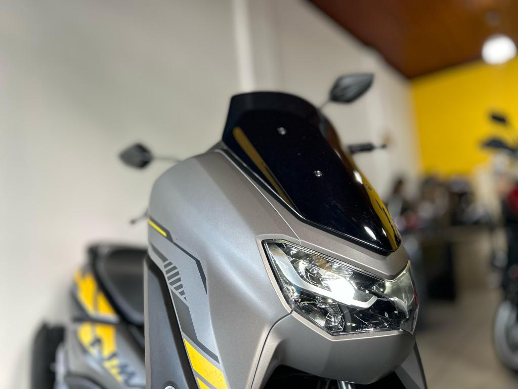 YAMAHA NMax 160 - Foto