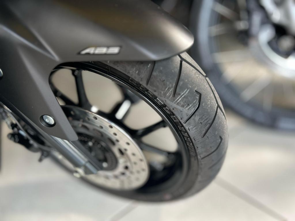 YAMAHA NMax 160 - Foto