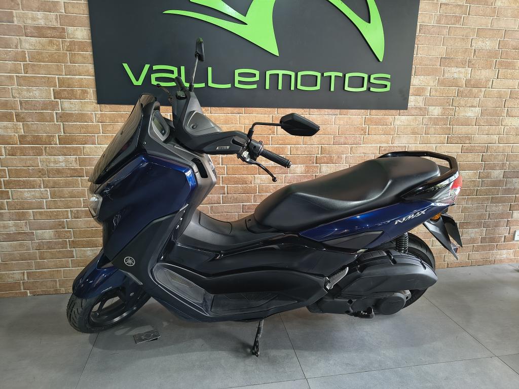 YAMAHA NMax 160 - Foto