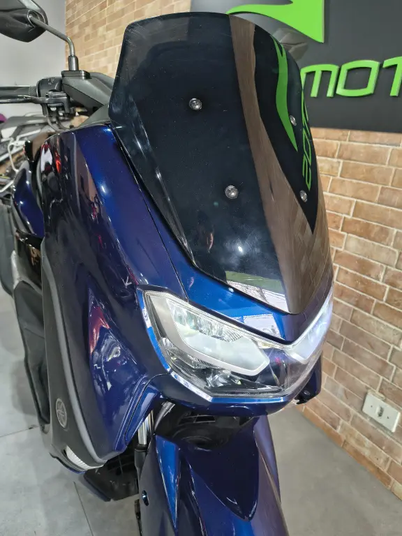 YAMAHA NMax 160 - Foto