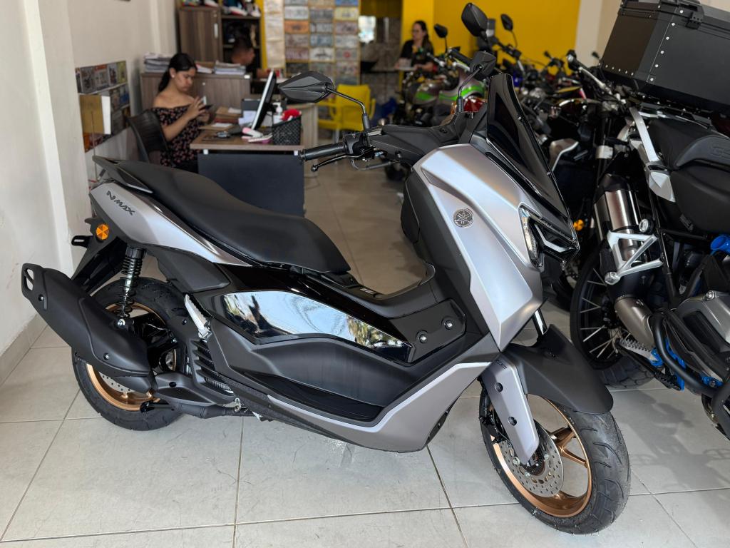 YAMAHA NMax 160