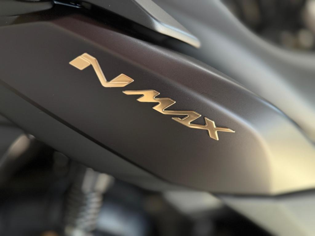 YAMAHA NMax 160 - Foto
