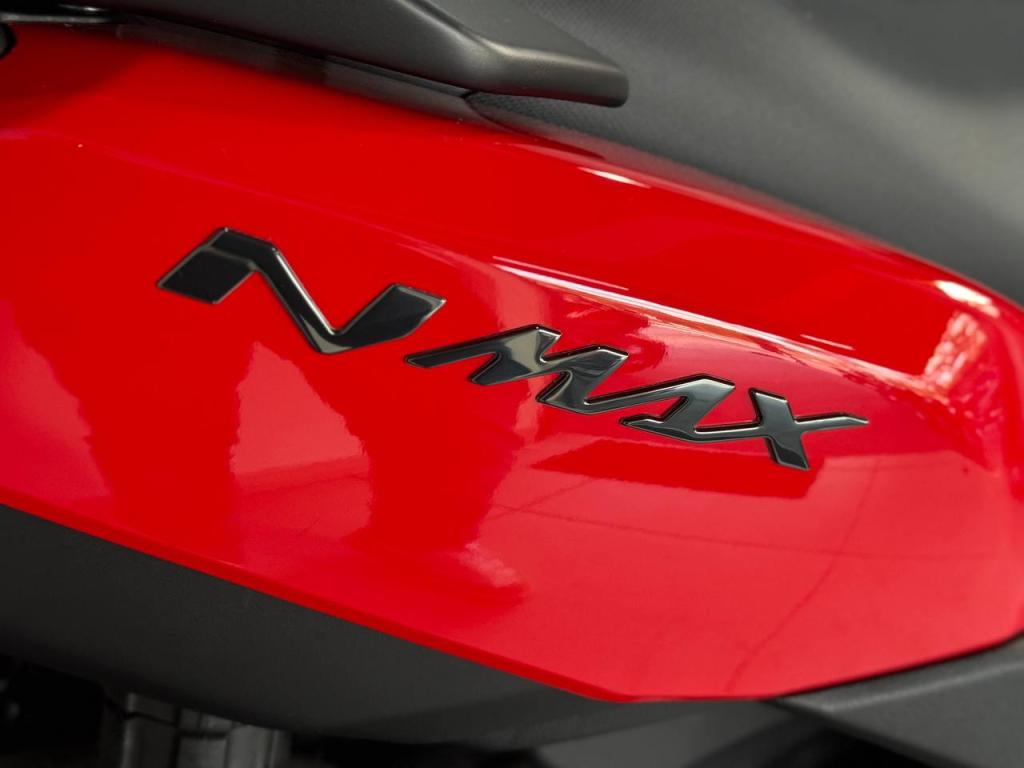 YAMAHA NMax 160 - Foto
