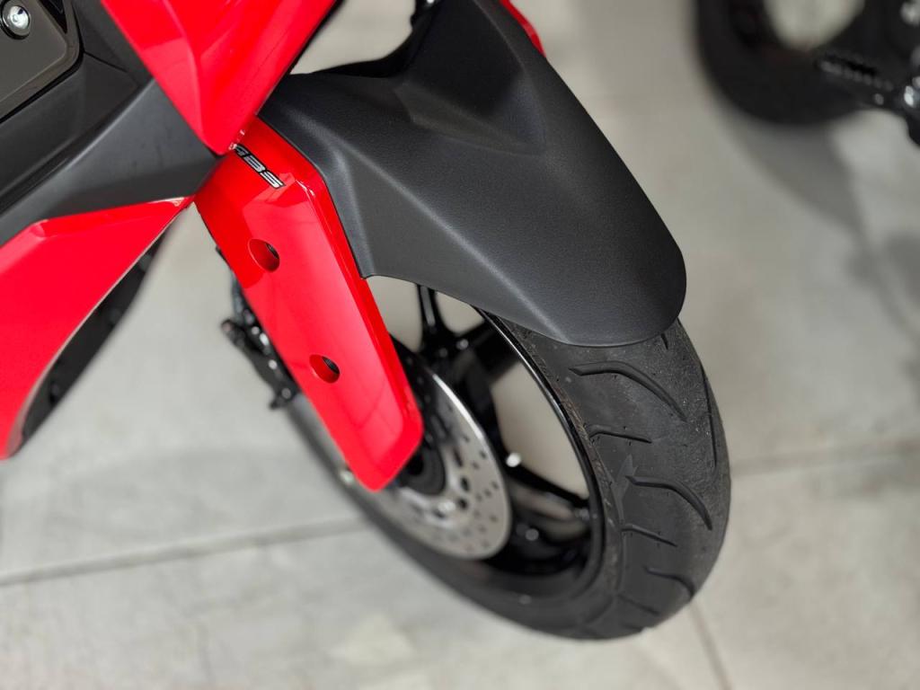 YAMAHA NMax 160 - Foto