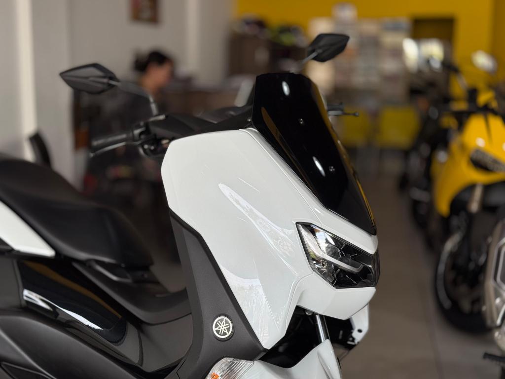 YAMAHA NMax 160 - Foto