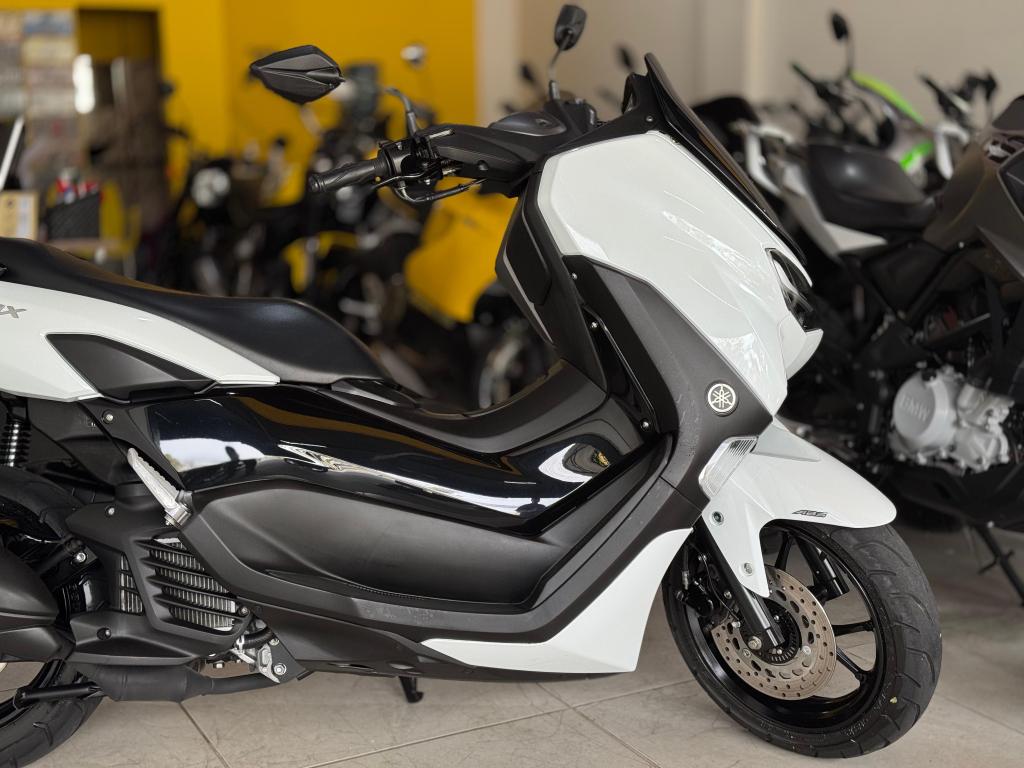 YAMAHA NMax 160 - Foto