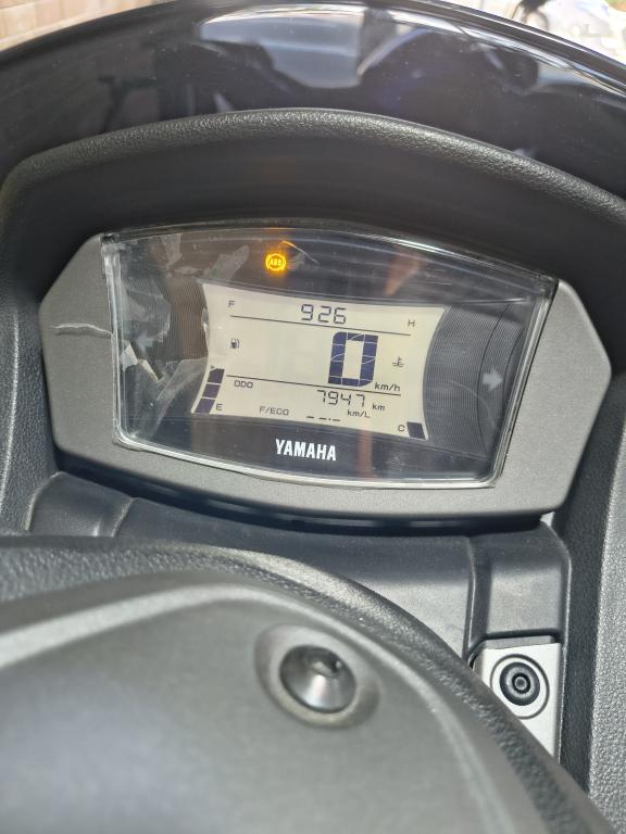 YAMAHA NMax 160 - Foto