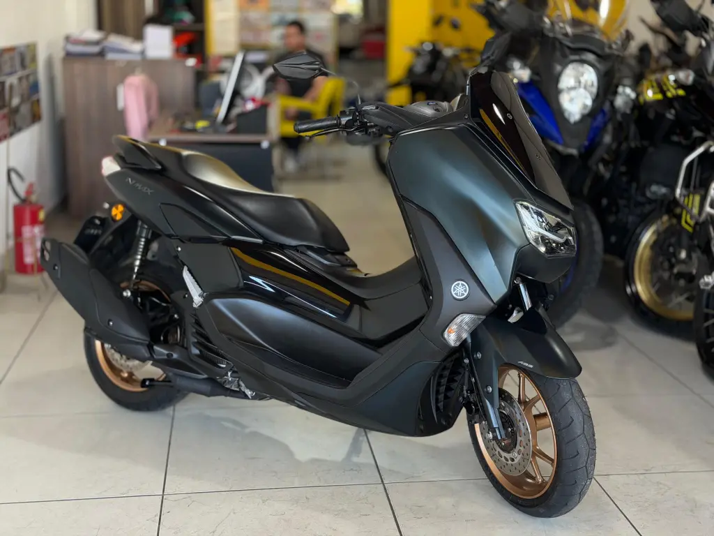 YAMAHA NMax 160