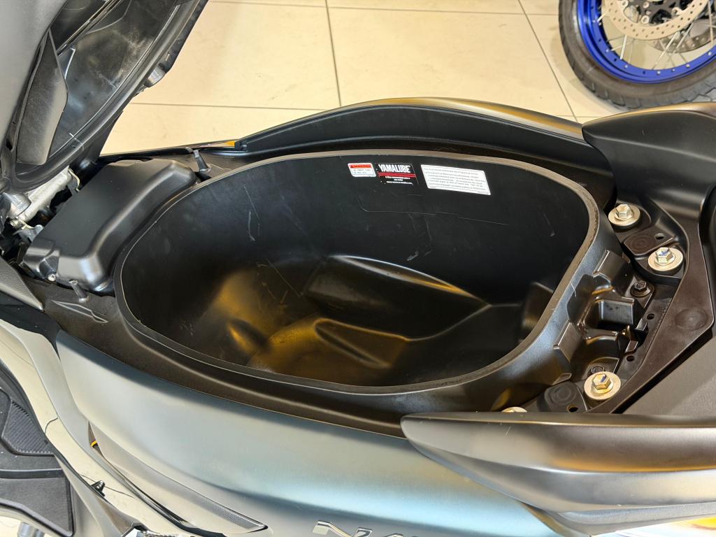 YAMAHA NMax 160 - Foto