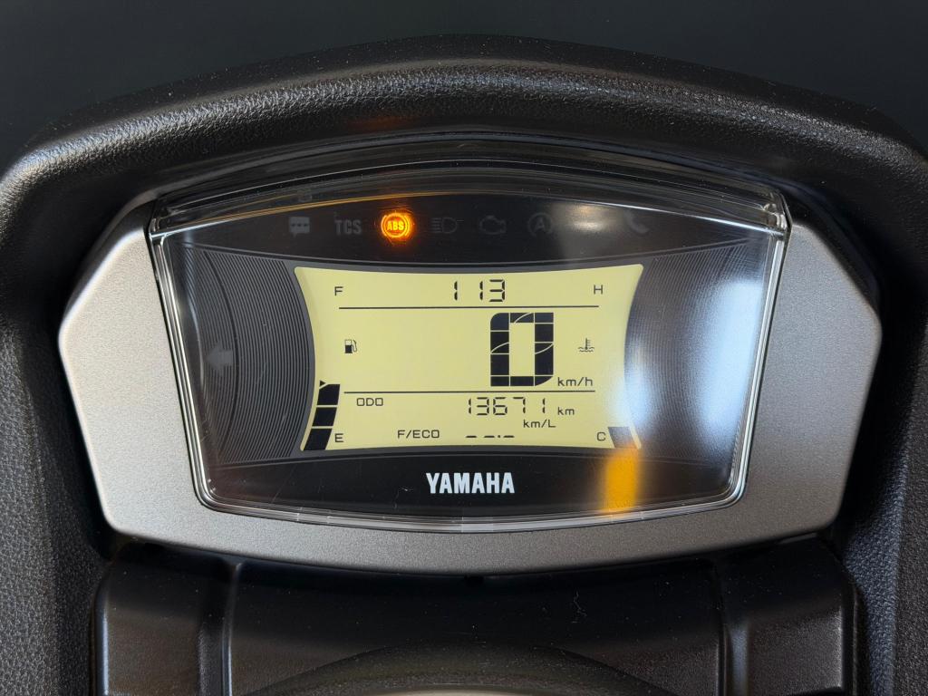 YAMAHA NMax 160 - Foto