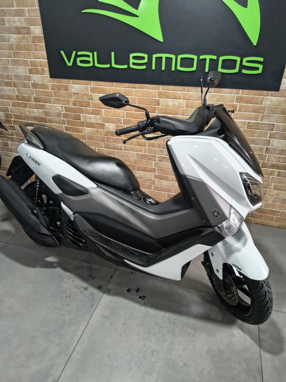 YAMAHA NMax 160 - Foto