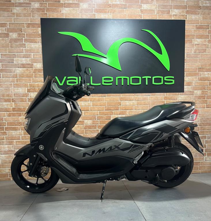 YAMAHA NMax 160 - Foto