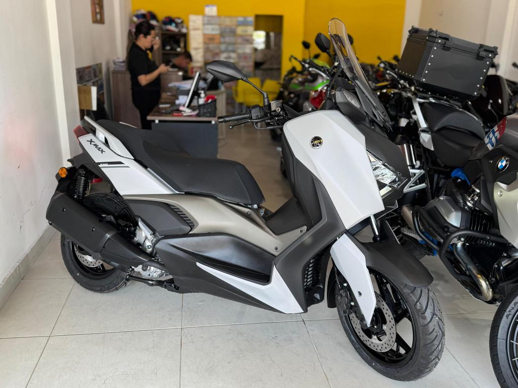 YAMAHA Xmax 250