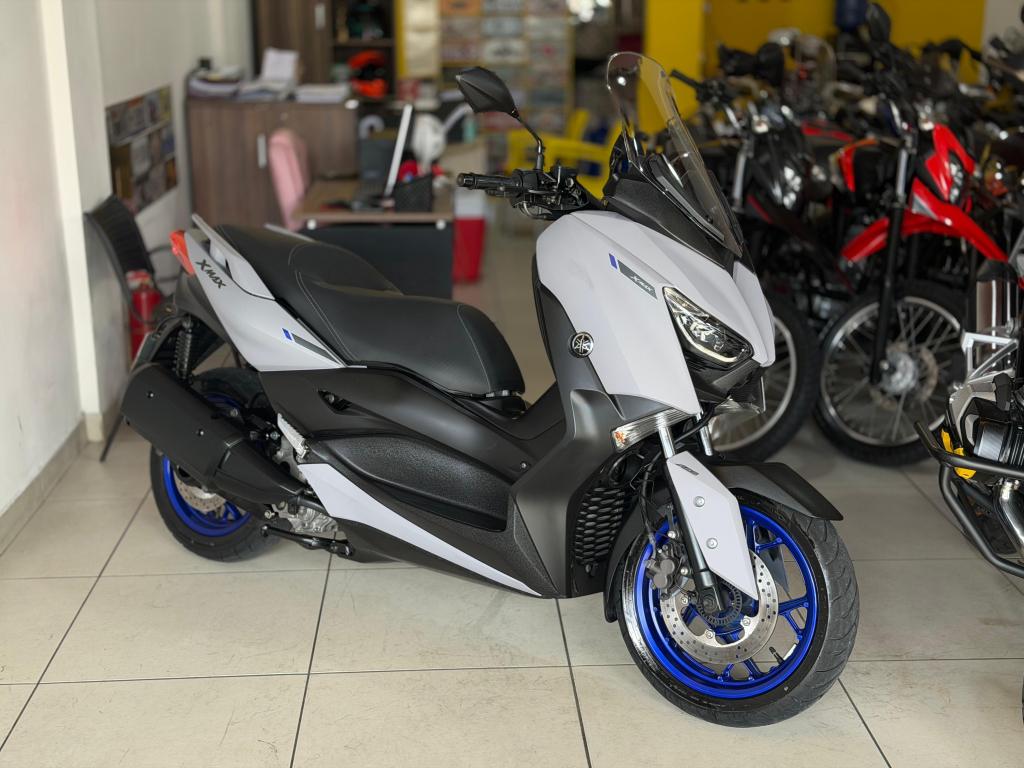 YAMAHA XMax 250