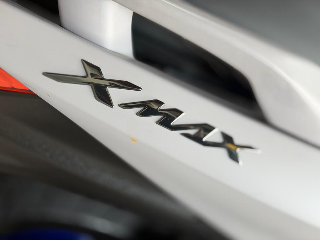 YAMAHA XMax 250 - Foto