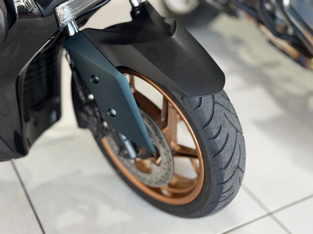 YAMAHA XMax 250 - Foto