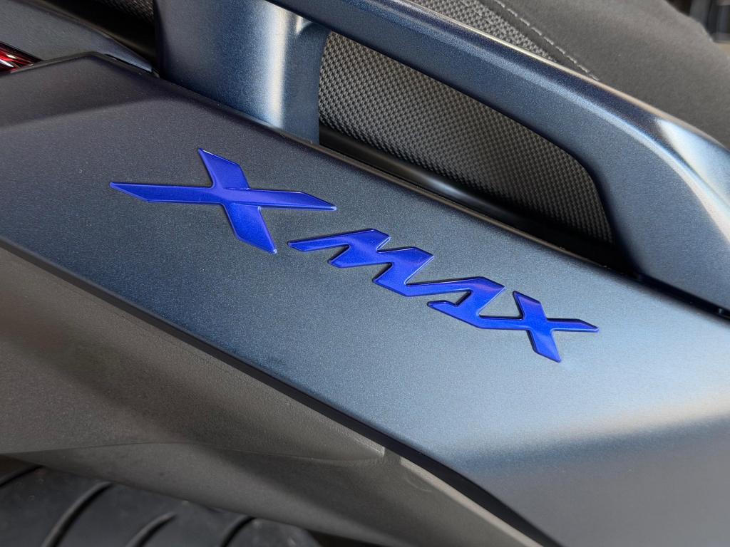 YAMAHA XMax 250 - Foto