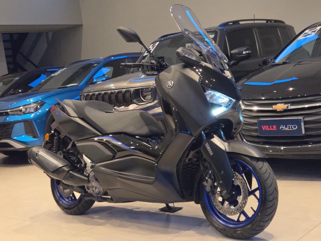 YAMAHA XMax 300 - Foto
