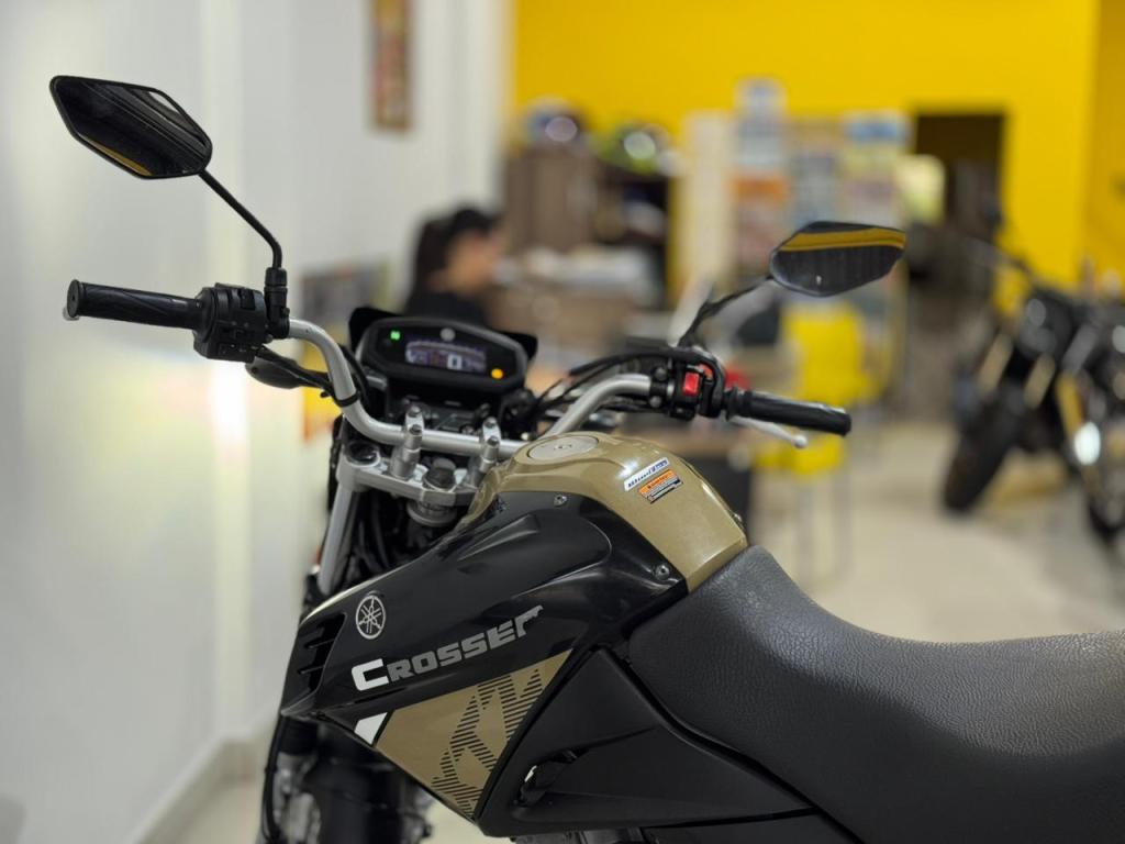 YAMAHA XTZ 150 Crosser - Foto