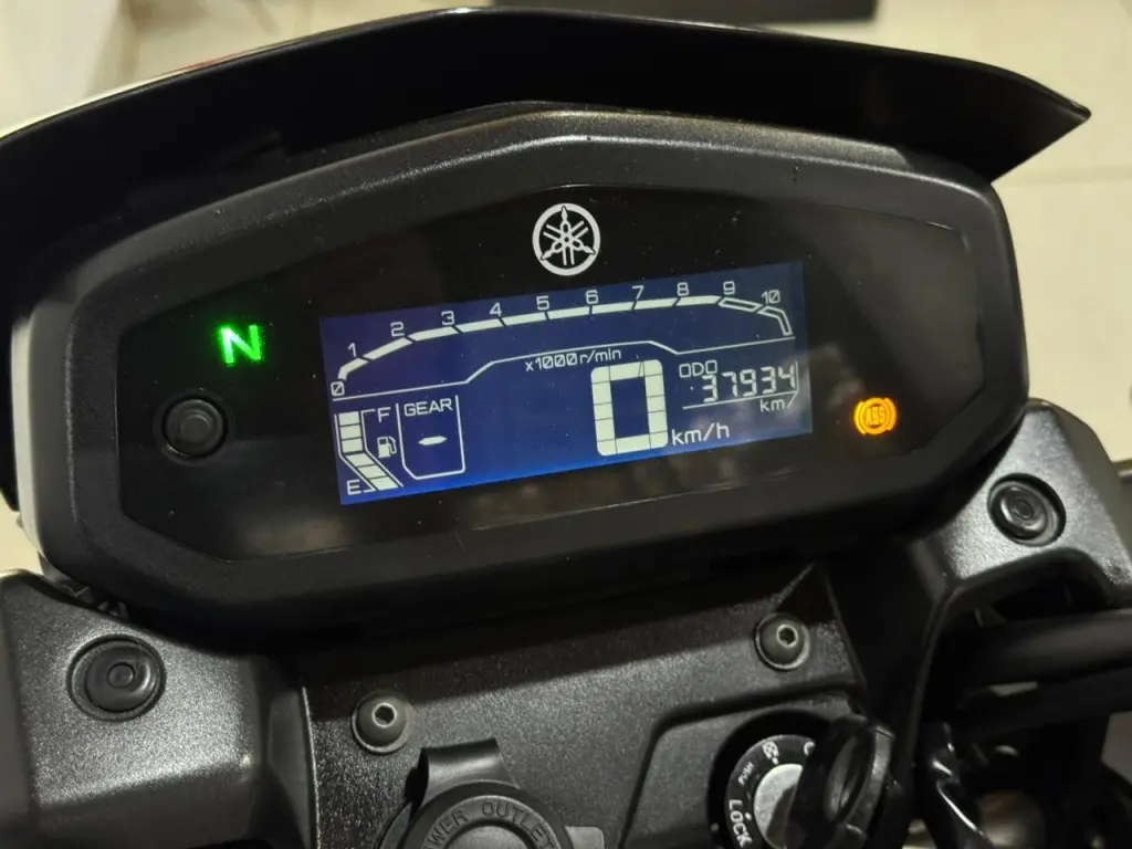 YAMAHA XTZ 150 Crosser - Foto