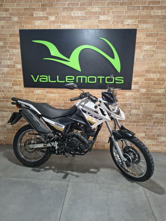 YAMAHA XTZ 150 Crosser - Foto