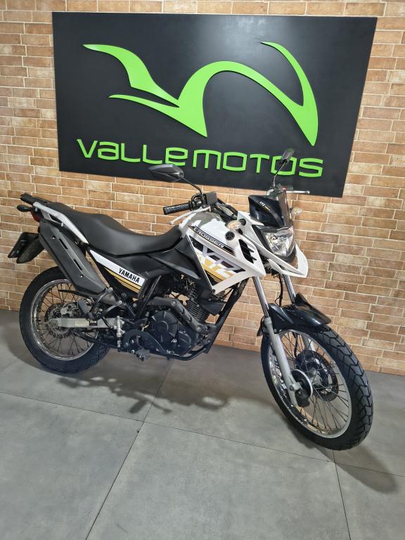 YAMAHA XTZ 150 Crosser - Foto