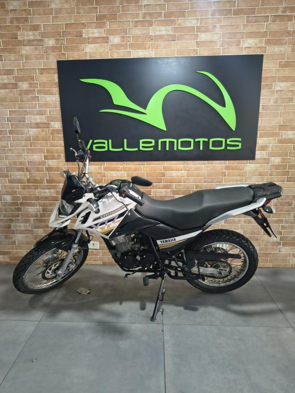 YAMAHA XTZ 150 Crosser - Foto