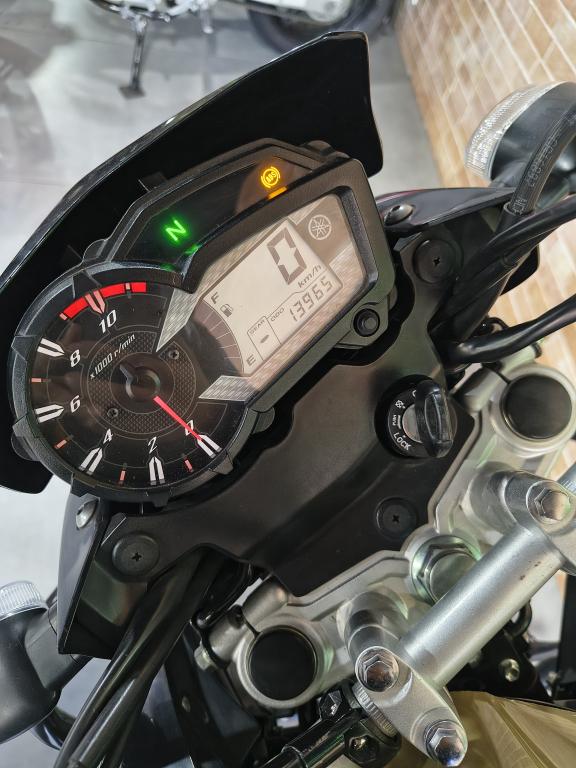 YAMAHA XTZ 150 Crosser - Foto